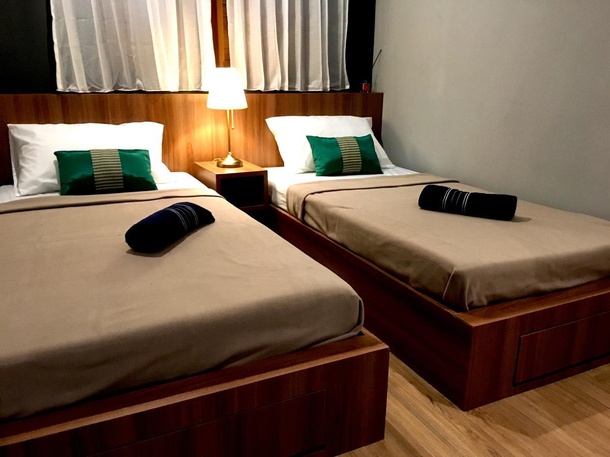 Ostello Craftel Bangkok Esterno foto