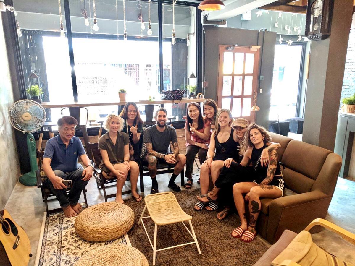 Ostello Craftel Bangkok Esterno foto