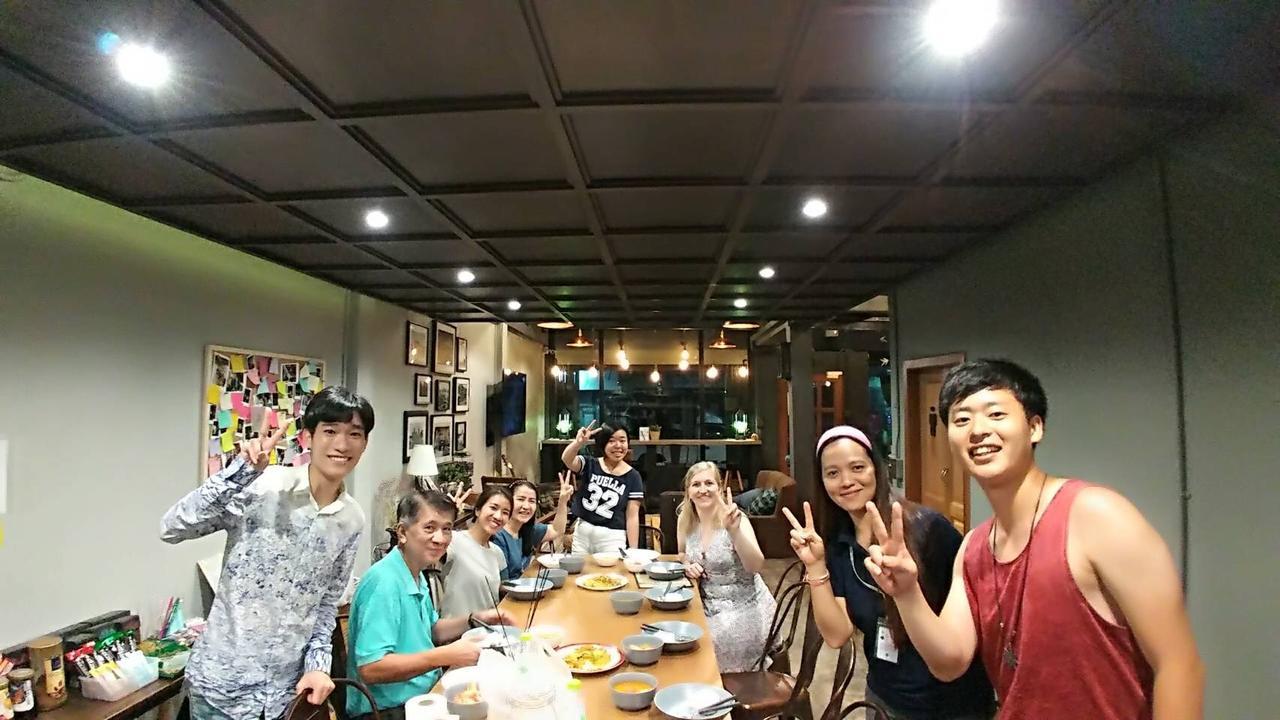 Ostello Craftel Bangkok Esterno foto