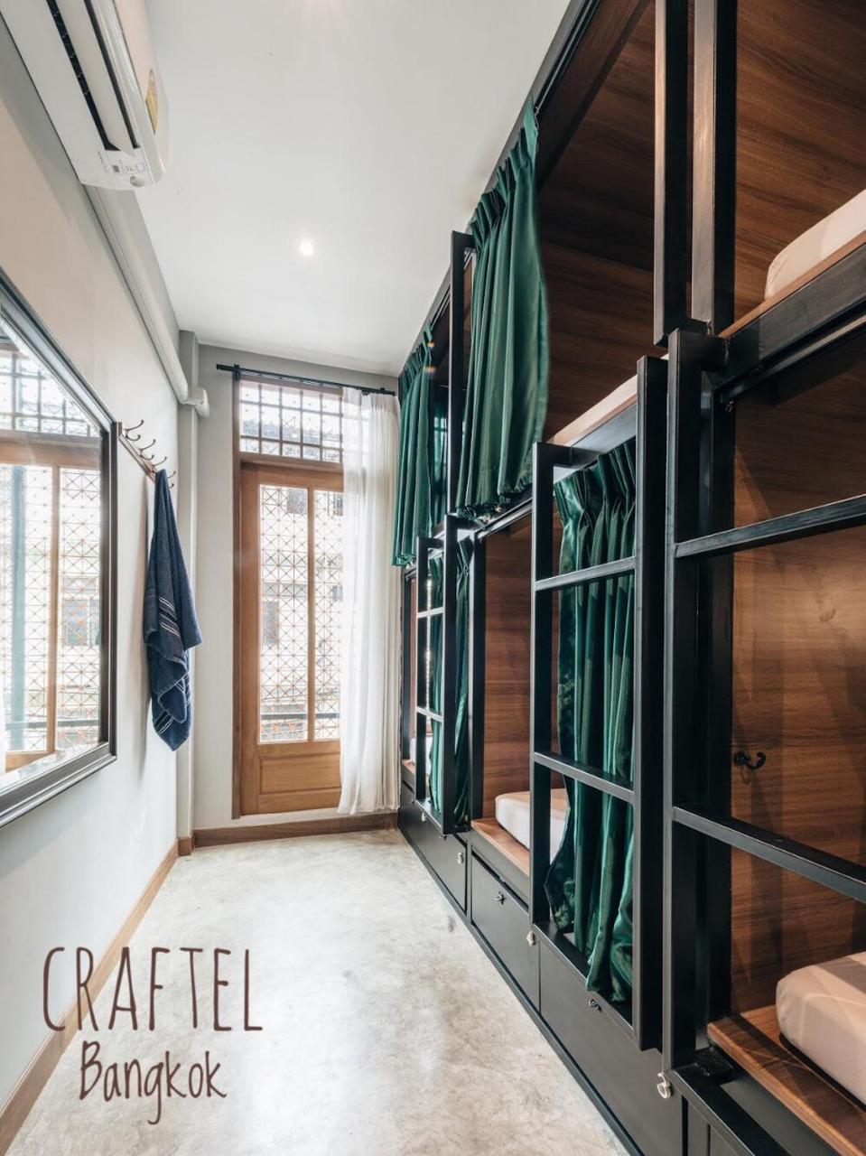 Ostello Craftel Bangkok Esterno foto