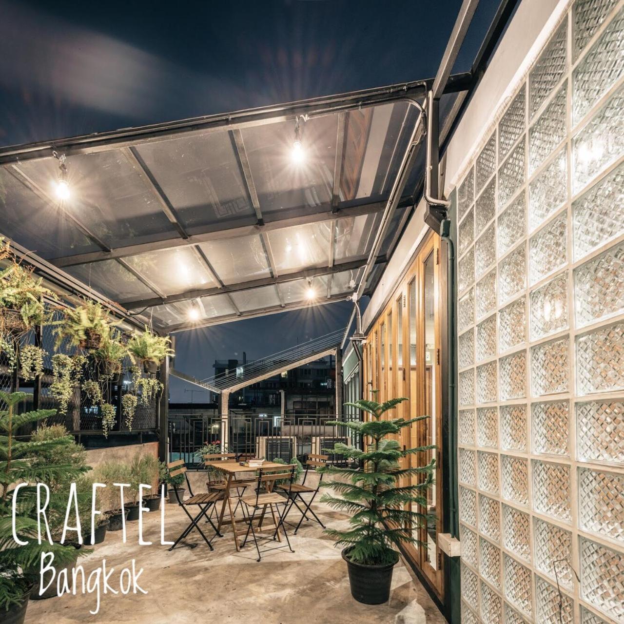 Ostello Craftel Bangkok Esterno foto