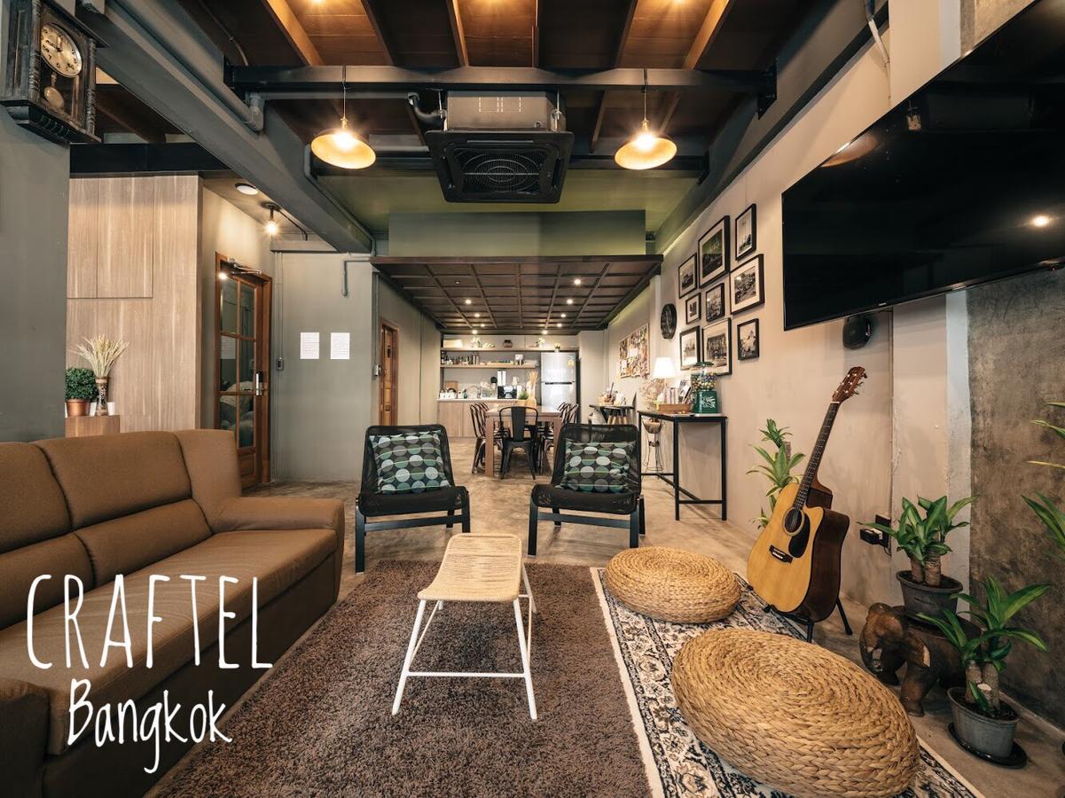 Ostello Craftel Bangkok Esterno foto
