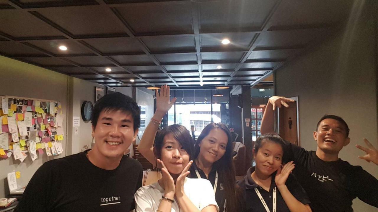 Ostello Craftel Bangkok Esterno foto