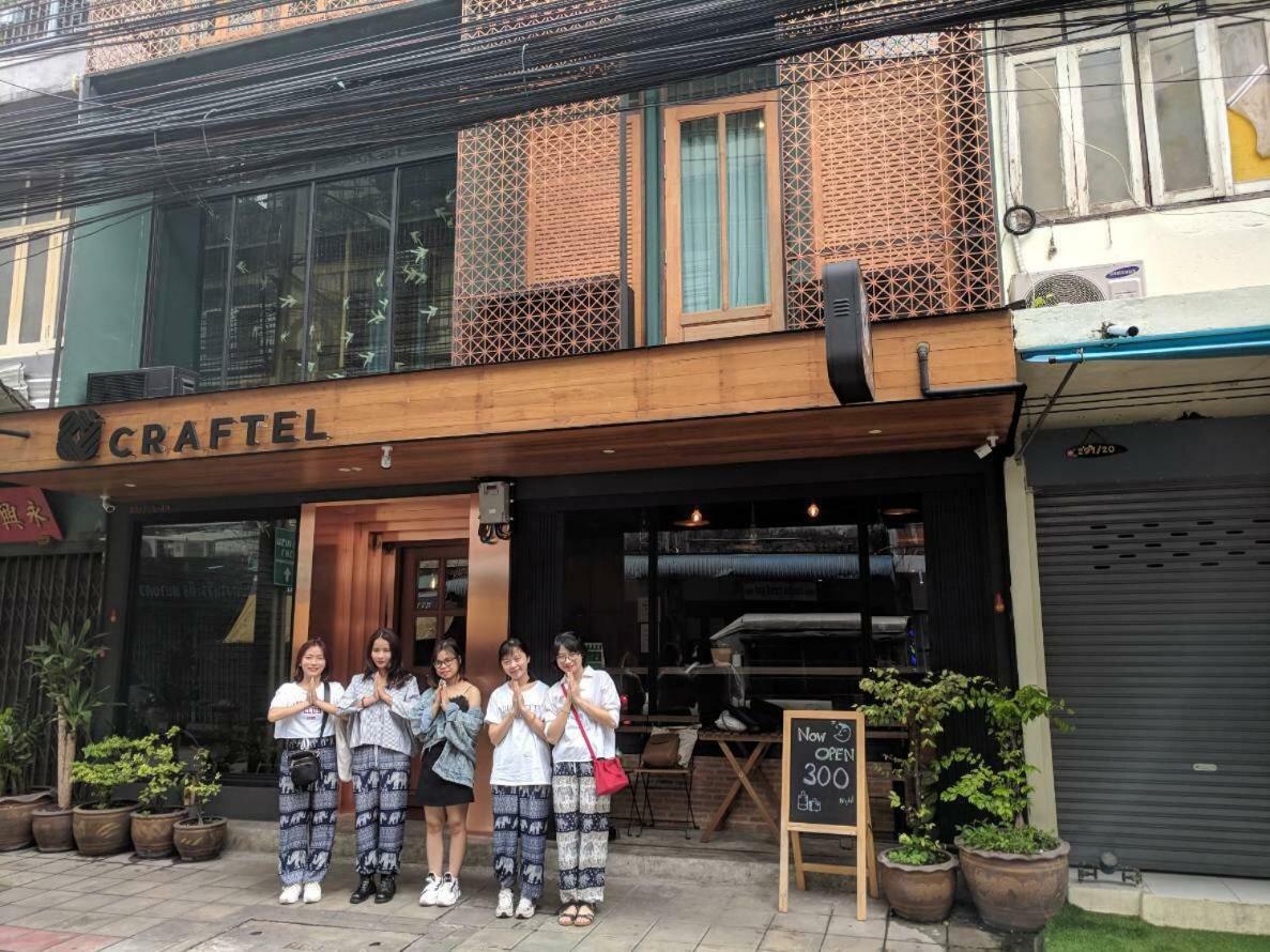 Ostello Craftel Bangkok Esterno foto